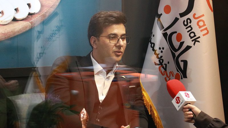 جاناسنک؛ یک برند فرانچایز ۱۸ ساله جاناسنک؛ یک برند فرانچایز ۱۸ ساله