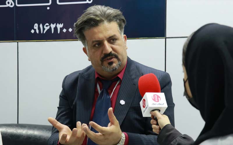 اولین برند فرانچایز ایرانی در حوزه املاک هستیم اولین برند فرانچایز ایرانی در حوزه املاک هستیم