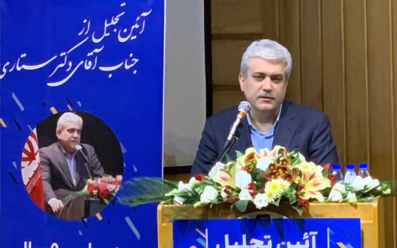 سورنا ستاری در مراسم تجلیل از خدماتش