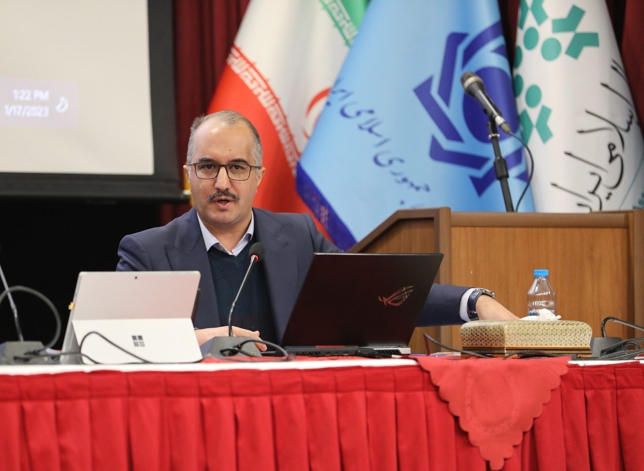 ارزش آفرینی؛ محور اصلی همایش بانکداری الکترونیک و نظامهای پرداخت ارزش آفرینی؛ محور اصلی همایش بانکداری الکترونیک و نظامهای پرداخت
