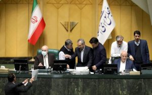 کسبوکارهای حاضر در پلتفرمهای داخلی از مالیات معاف میشوند کسبوکارهای حاضر در پلتفرمهای داخلی از مالیات معاف میشوند