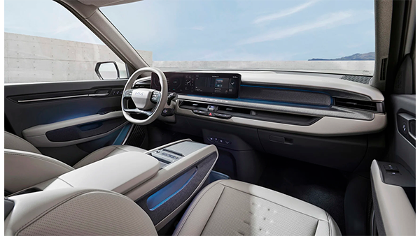 شاسی‌بلند الکتریکی EV9 به سه ردیف صندلی