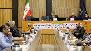 نشست هماندیشی با شرکتهای دانشبنیان حاضر در نمایشگاه ایرانساخت برگزار شد نشست هماندیشی با شرکتهای دانشبنیان حاضر در نمایشگاه ایرانساخت برگزار شد