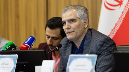 آقازاده در نشست خبری نخستین رویداد بینالمللی تامین مالی نوآوری و فناوری: تامین مالی در زیستبوم اقتصاد دانشبنیان توسعه مییابد آقازاده در نشست خبری نخستین رویداد بینالمللی تامین مالی نوآوری و فناوری: تامین مالی در زیستبوم اقتصاد دانشبنیان توسعه مییابد