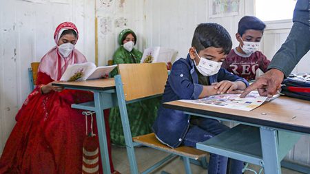 معلمان عشایر برای آشنایی با یادگیری و یاددهی شناختی آموزش دیدند معلمان عشایر برای آشنایی با یادگیری و یاددهی شناختی آموزش دیدند