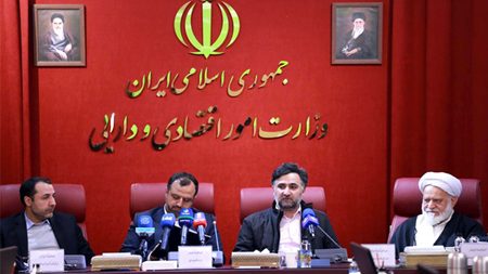 تخصیص تسهیلات ۵میلیارد ریالی برای یک هزار شرکت دانشبنیان؛ دهقانی: قرضالحسنه از راهبردهای کارآمد توسعه اقتصاد دانشبنیان است تخصیص تسهیلات ۵میلیارد ریالی برای یک هزار شرکت دانشبنیان؛ دهقانی: قرضالحسنه از راهبردهای کارآمد توسعه اقتصاد دانشبنیان است