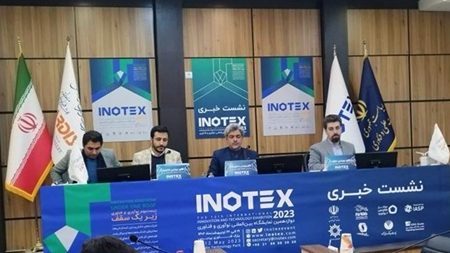 صفارینیا در نشست خبری دوازدهمین دوره نمایشگاه اینوتکس: ظرفیتهای قانون جهش تولید دانشبنیان در این رویداد معرفی میشود صفارینیا در نشست خبری دوازدهمین دوره نمایشگاه اینوتکس: ظرفیتهای قانون جهش تولید دانشبنیان در این رویداد معرفی میشود