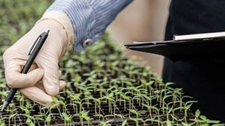 برای توسعه حوزه کشاورزی و محیط زیست 6117 تجهیز آزمایشگاهی به اشتراک گذاشته شد برای توسعه حوزه کشاورزی و محیط زیست 6117 تجهیز آزمایشگاهی به اشتراک گذاشته شد
