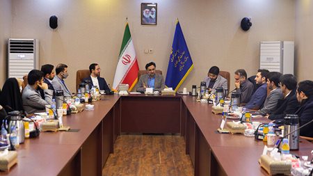 نخبگان مالکان اصلی بازار فناوری هستند نخبگان مالکان اصلی بازار فناوری هستند