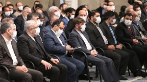 رهبر انقلاب اسلامی در دیدار با کارآفرینان، تولیدکنندگان و دانش بنیانها: یکی از الزامات مهم رشد اقتصادی ارتقاء دانش و فناوری است رهبر انقلاب اسلامی در دیدار با کارآفرینان، تولیدکنندگان و دانش بنیانها: یکی از الزامات مهم رشد اقتصادی ارتقاء دانش و فناوری است