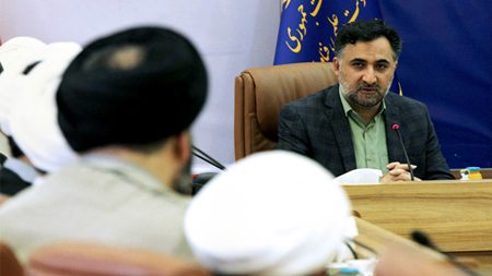 در دیدار با نخبگان حوزوی مطرح شد؛ دهقانی: تجربه نخبگان علوم انسانی به استقرار حکمرانی اقتصاد دانش بنیان کمک میکند در دیدار با نخبگان حوزوی مطرح شد؛ دهقانی: تجربه نخبگان علوم انسانی به استقرار حکمرانی اقتصاد دانش بنیان کمک میکند