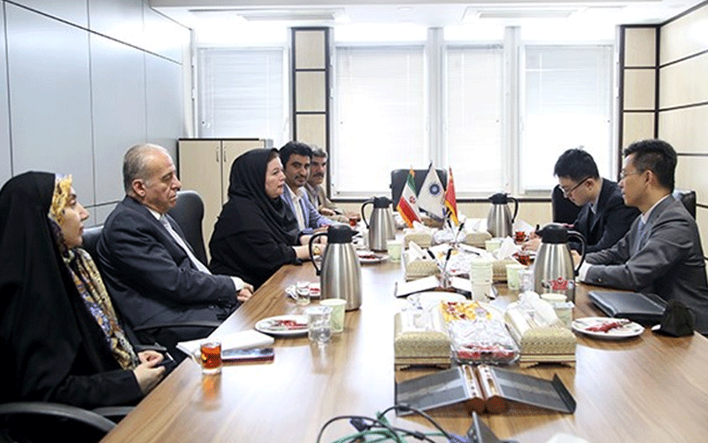 فرآیند طولانی صدور روادید چین برای فعالان اقتصادی ایران، زودتر برطرف میشود فرآیند طولانی صدور روادید چین برای فعالان اقتصادی ایران، زودتر برطرف میشود