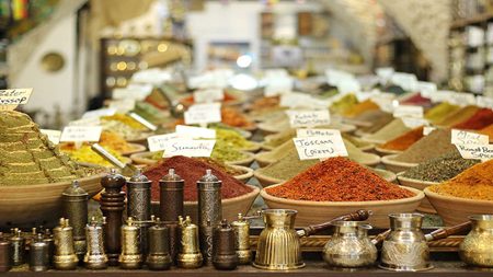 عملکرد عطاریها را با نظارت درست و بازرسیهای ادواری ارتقا دهیم عملکرد عطاریها را با نظارت درست و بازرسیهای ادواری ارتقا دهیم