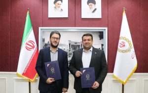 امضاء تفاهمنامه همکاری بین بانک ملی ایران و صندوق ضمانت صادرات امضاء تفاهمنامه همکاری بین بانک ملی ایران و صندوق ضمانت صادرات