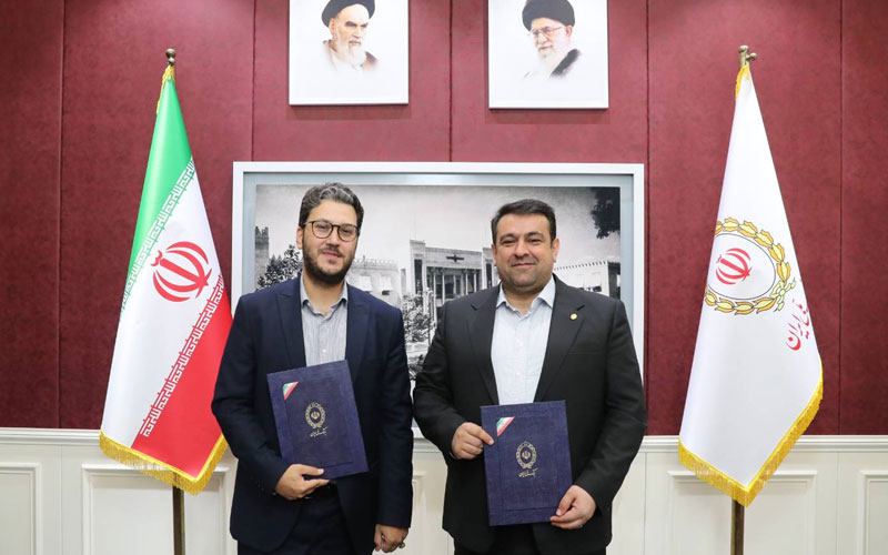 امضاء تفاهمنامه همکاری بین بانک ملی ایران و صندوق ضمانت صادرات امضاء تفاهمنامه همکاری بین بانک ملی ایران و صندوق ضمانت صادرات