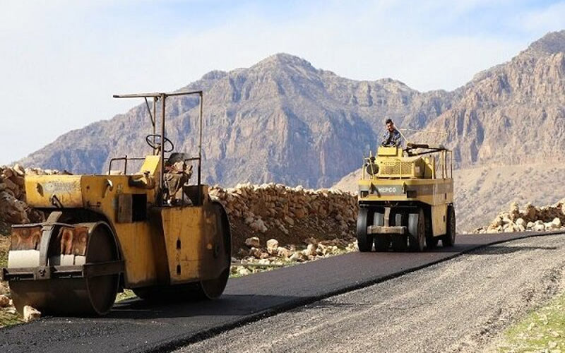 بهسازی راه دسترسی به معادن گچ بندر خمیر هرمزگان توسط ایمیدرو بهسازی راه دسترسی به معادن گچ بندر خمیر هرمزگان توسط ایمیدرو