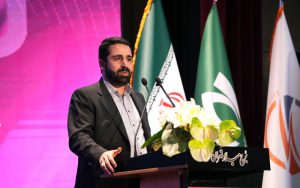 فضای مجازی؛ فضای زندگی، کار و تفریح مردم است فضای مجازی؛ فضای زندگی، کار و تفریح مردم است