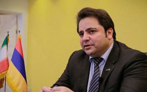 بیاعتنایی به نتیجه انتخابات اتاق، جلوه ایران در تجارت خارجی را مخدوش میکند بیاعتنایی به نتیجه انتخابات اتاق، جلوه ایران در تجارت خارجی را مخدوش میکند