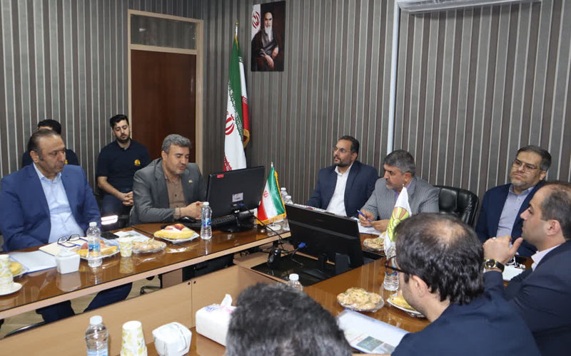 بانک صادرات ایران حامی صنعت برق کشور است بانک صادرات ایران حامی صنعت برق کشور است