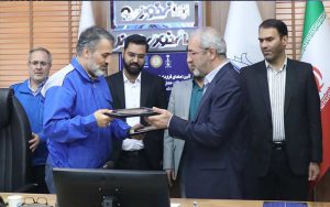 قرارداد خرید ۴۰ دستگاه اتوبوس برقی ایران خودرو دیزل امضا شد قرارداد خرید ۴۰ دستگاه اتوبوس برقی ایران خودرو دیزل امضا شد