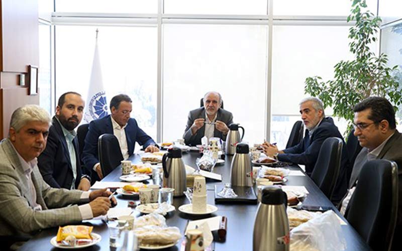 بسترهای حقوقی و قانونی برای توزیع دارو در پلتفرمها مهیا نیست بسترهای حقوقی و قانونی برای توزیع دارو در پلتفرمها مهیا نیست