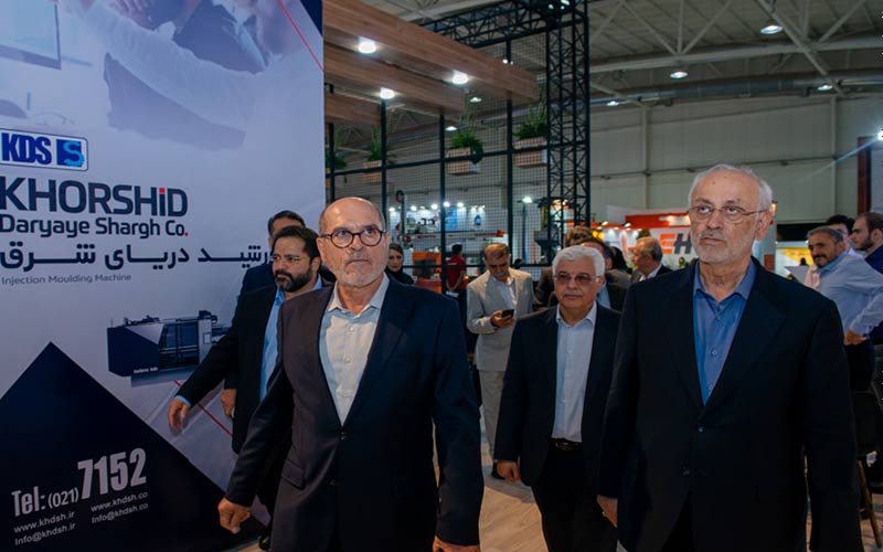 مطالبه بخشخصوصی برای حذف ارز ترجیحی و قیمتگذاری دستوری مطالبه بخشخصوصی برای حذف ارز ترجیحی و قیمتگذاری دستوری