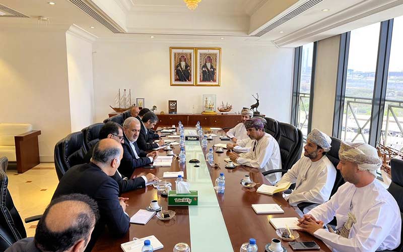 وزیر صنعت، معدن و تجارت ایران با وزیر انرژی و معادن عمان دیدار کرد وزیر صنعت، معدن و تجارت ایران با وزیر انرژی و معادن عمان دیدار کرد