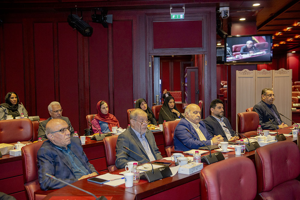 استانداردهای سختگیرانه تولید خودروهای تجاری تعدیل شود استانداردهای سختگیرانه تولید خودروهای تجاری تعدیل شود