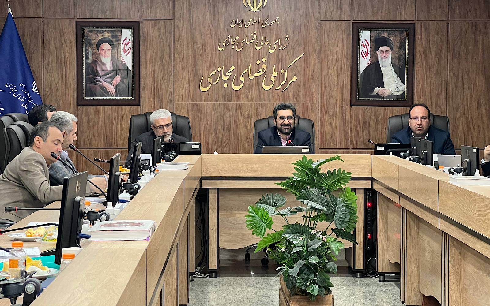استعلام وضعیت ثبتنام مالیاتی در اختیار پرداختیاران قرار میگیرد استعلام وضعیت ثبتنام مالیاتی در اختیار پرداختیاران قرار میگیرد