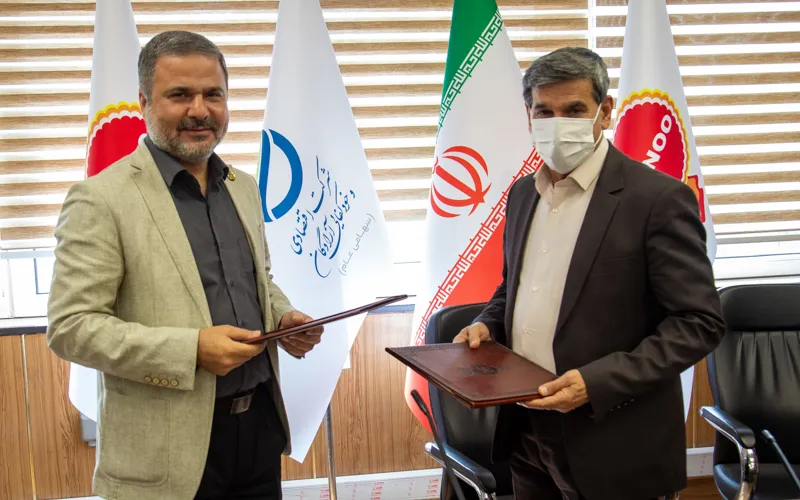 امضا تفاهمنامه بیمهای بین شرکت بیمه ایران و گروه صنعتی مینو امضا تفاهمنامه بیمهای بین شرکت بیمه ایران و گروه صنعتی مینو