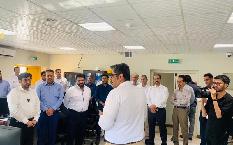 بازدید مدیرعامل گروه سرمایهگذاری غدیر از پروژه نیروگاه ۹۱۳ مگاواتی لامرد بازدید مدیرعامل گروه سرمایهگذاری غدیر از پروژه نیروگاه ۹۱۳ مگاواتی لامرد