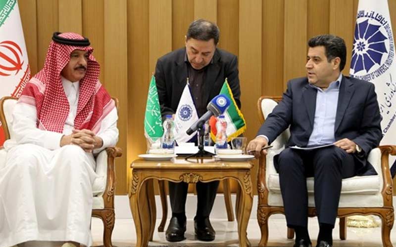 شورای عالی تجار و بازرگانان ایران و عربستان تشکیل میشود شورای عالی تجار و بازرگانان ایران و عربستان تشکیل میشود