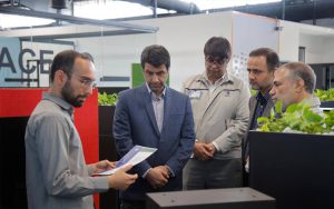 مدیرعامل زامیاد از کارخانه نوآوری آمپر بازدید کرد مدیرعامل زامیاد از کارخانه نوآوری آمپر بازدید کرد