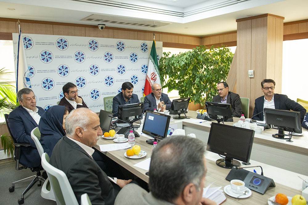 درخواست تولیدکنندگان برای حذف ارز ترجیحی و قیمت‌گذاری دستوری
