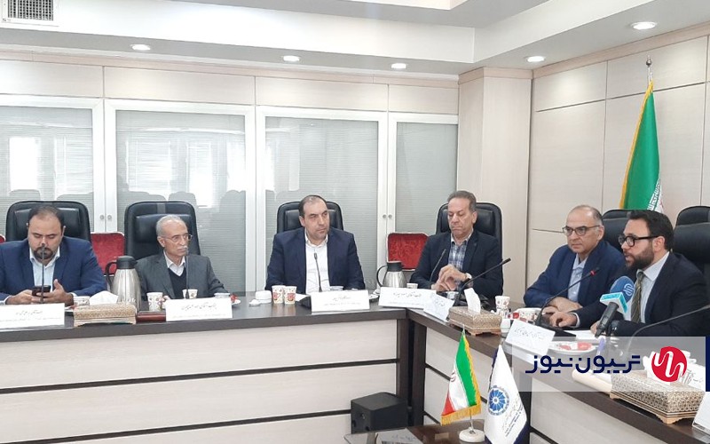 دود ادغام مرکز ملی فرش با اداره کل صنایع خلاق، اسباب‌بازی، به چشم همه می‌رود
