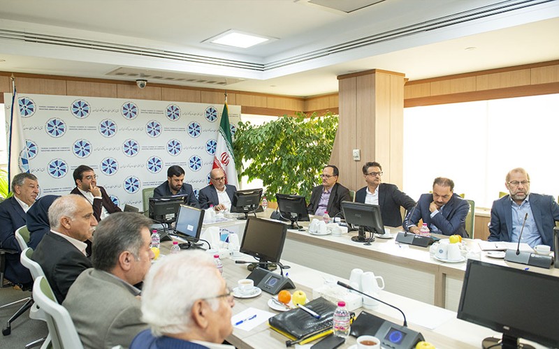 درخواست تولیدکنندگان برای حذف ارز ترجیحی و قیمتگذاری دستوری درخواست تولیدکنندگان برای حذف ارز ترجیحی و قیمتگذاری دستوری