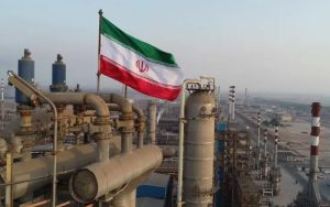 نقش ۱۶ درصدی افزایش تولید و صادرات نفت در رشد اقتصادی ایران نقش ۱۶ درصدی افزایش تولید و صادرات نفت در رشد اقتصادی ایران