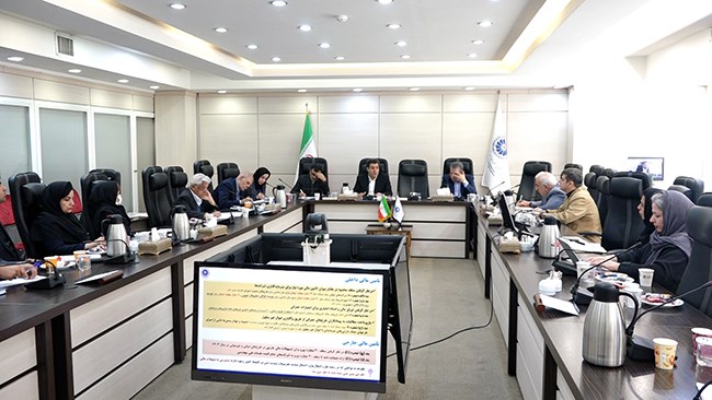 بهای متعادلسازی لایحه بودجه 1403، نامتعادل شدن بودجه خانوار و تولید است بهای متعادلسازی لایحه بودجه 1403، نامتعادل شدن بودجه خانوار و تولید است
