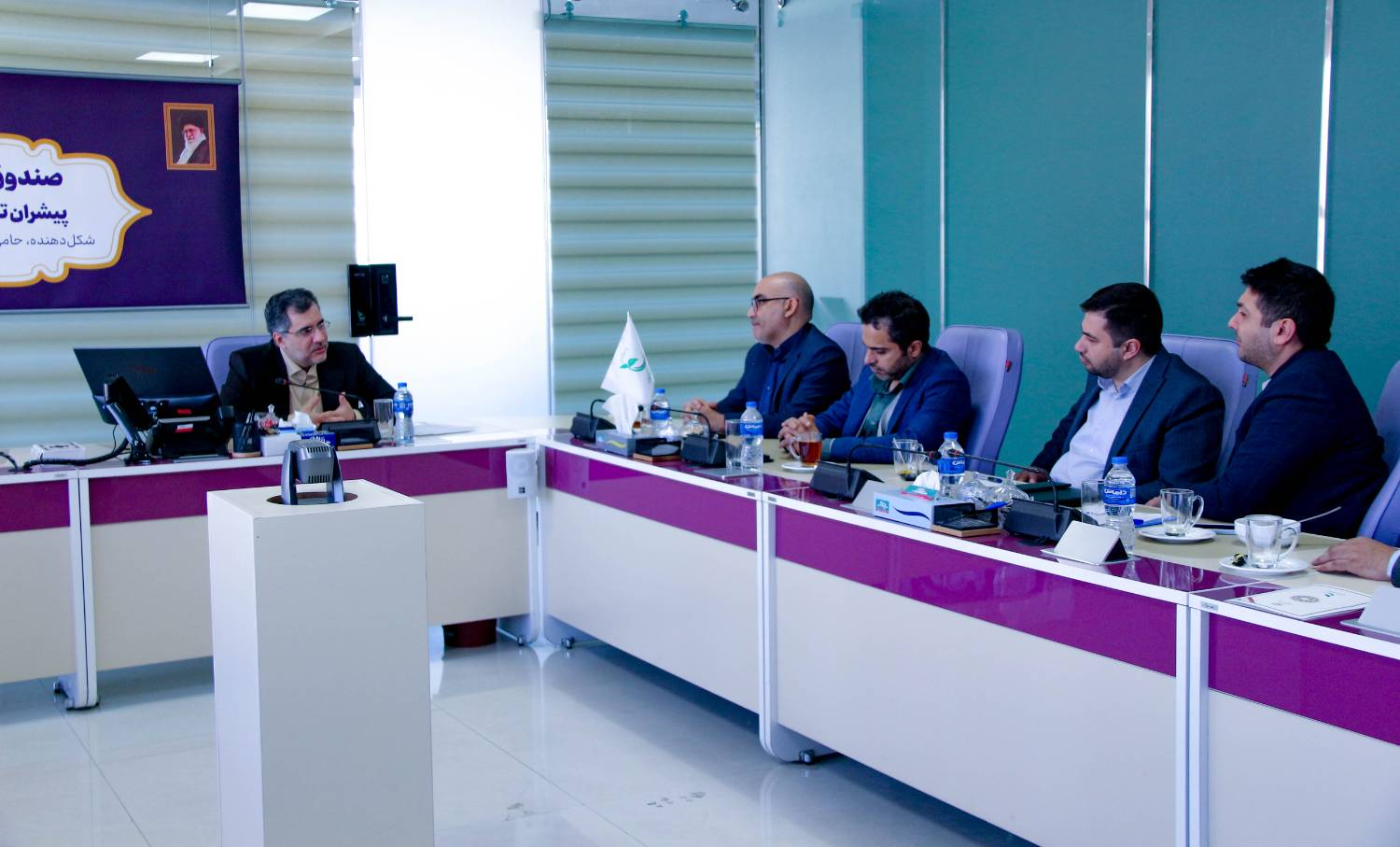 توسعه صنعت سرمایه‌گذاری خطرپذیر، راهبرد جدی صندوق نوآوری است