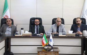 مهمترین مشکل صنایع دستی، عدم نظارت بر کیفیت تولید است مهمترین مشکل صنایع دستی، عدم نظارت بر کیفیت تولید است