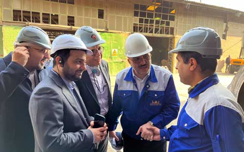 ظرفیتهای بانک صادرات ایران در خدمت تولید کشور است ظرفیتهای بانک صادرات ایران در خدمت تولید کشور است