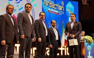 اپلیکیشن «آبانک» برنده تندیس جشنواره فینتکس شد اپلیکیشن «آبانک» برنده تندیس جشنواره فینتکس شد