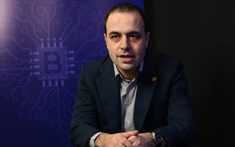 استفاده از هوش مصنوعی در صنعت بانکداری اجتنابناپذیر است استفاده از هوش مصنوعی در صنعت بانکداری اجتنابناپذیر است