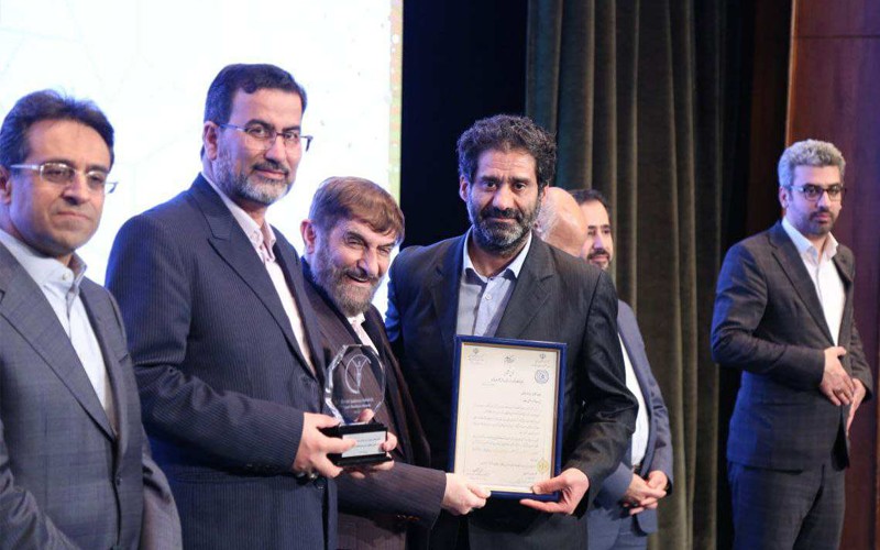 مدیر منابع انسانی ایمیدرو، چهره ماندگار حوزه ورزش، صنعت و معدن شد مدیر منابع انسانی ایمیدرو، چهره ماندگار حوزه ورزش، صنعت و معدن شد