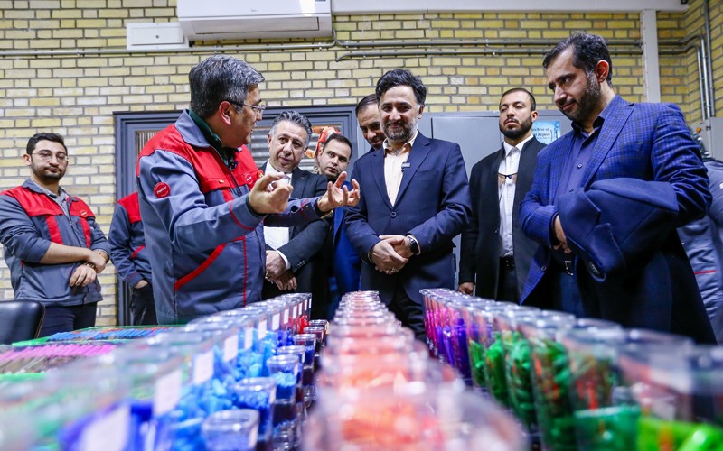 ایران به فناوری تولید نوشتافزار مبتنی بر فناوری نانو دست یافت ایران به فناوری تولید نوشتافزار مبتنی بر فناوری نانو دست یافت