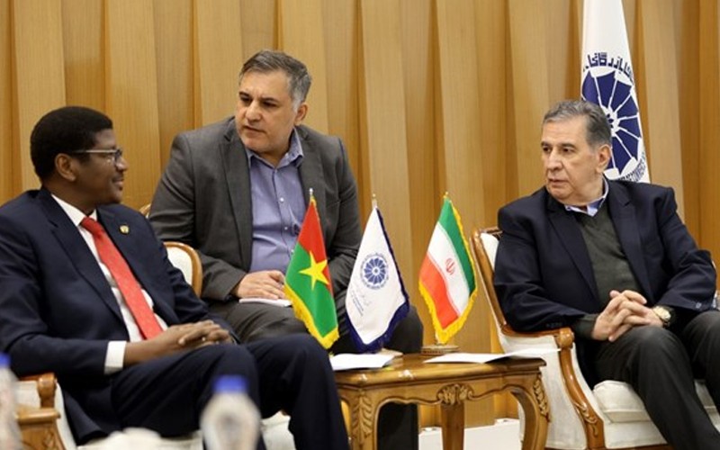 افزایش ارتباط اتاقهای بازرگانی ایران و بورکینافاسو افزایش ارتباط اتاقهای بازرگانی ایران و بورکینافاسو