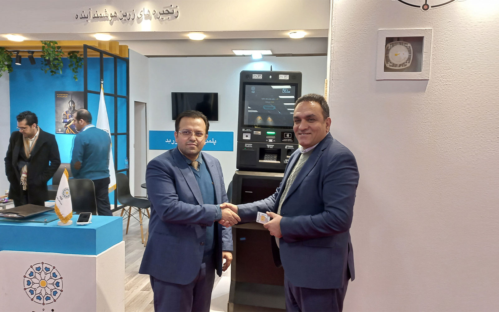 توسن تکنو در نمایشگاه بینالمللی طلاوجواهر ایران دو راهکار جدید معرفی کرد توسن تکنو در نمایشگاه بینالمللی طلاوجواهر ایران دو راهکار جدید معرفی کرد