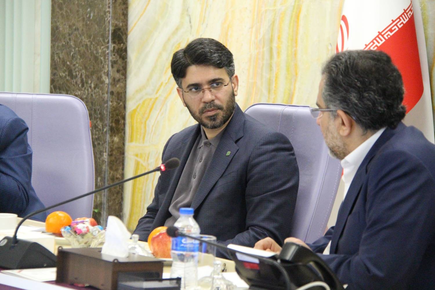 با تسهیلات صندوق نوآوری ۸۵۰ خط تولید راهاندازی شده است احمد بهاروندی، مدیرعامل بانک کارآفرین با رئیس صندوق نوآوری و شکوفایی مصاحبه کرد