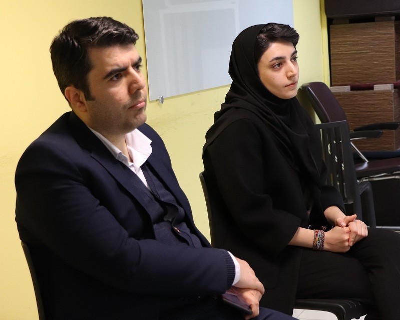 دورهمی پایان سال استارتآپهای شتابدهنده پارک علم و فناوری شریف برگزار شد بهنام طالبی، رئیس پارک علم و فناوری شریف در دورهمی آخر سال این مجتمع