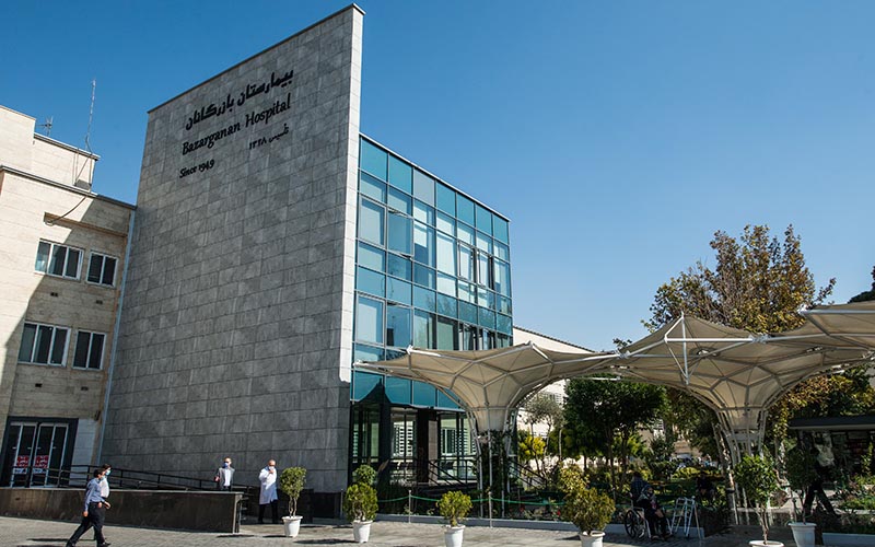 بیمارستان بازرگانان، رتبه اول را در تازهترین اعتبارسنجی وزارت بهداشت از بیمارستانهای سراسر ایران کسب کرد بیمارستان بازرگانان، رتبه اول را در تازهترین اعتبارسنجی وزارت بهداشت از بیمارستانهای سراسر ایران کسب کرد